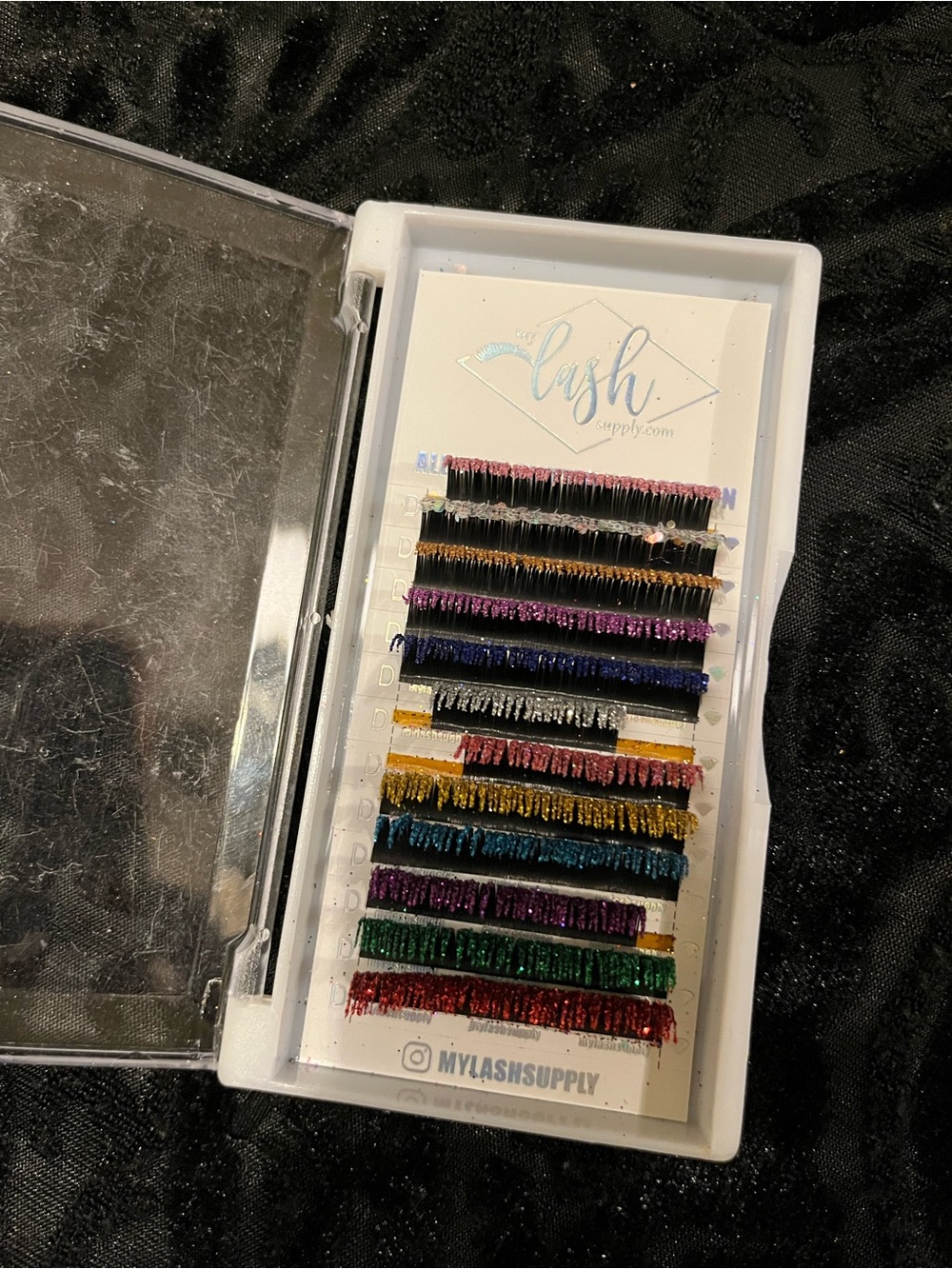 Colored and glitter lash extensions